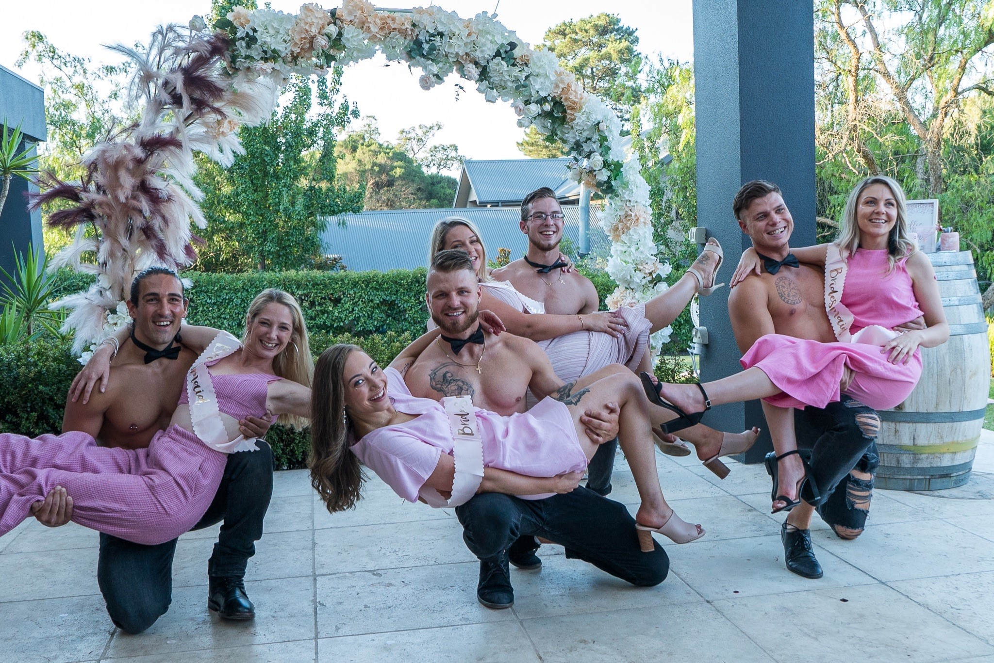 Travis & Co's Topless Waiters